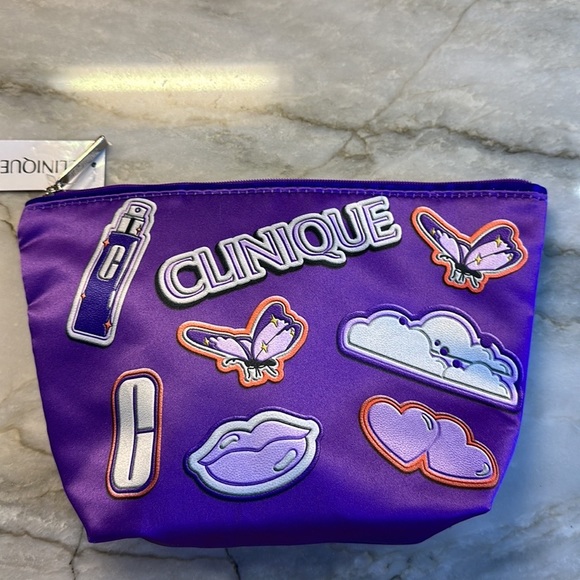Clinique Spring 2024 Travel Collection - Picture 3 of 3